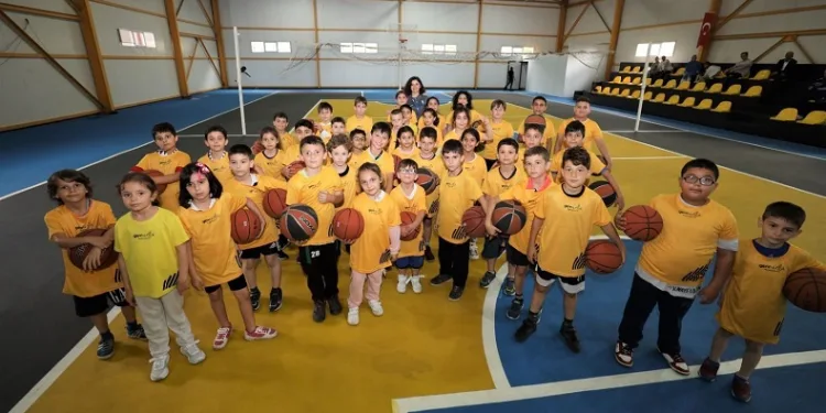 Geleceğin milli sporcuları Başiskele’den çıkacak
