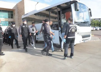 Antalya’da 171 aranan şahıs yakalandı