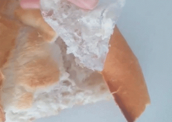 Ekmeğin içinden poşet çıktı