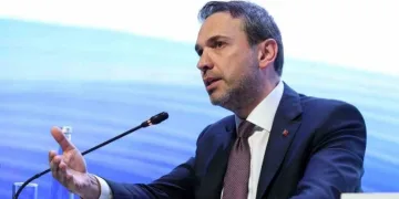 Bakan Bayraktar 2024’ü işaret etti