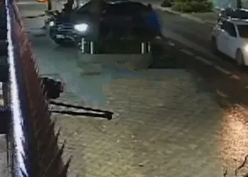 Brezilyalı efsane oyuncu soyguncular tarafından gasp edildi!