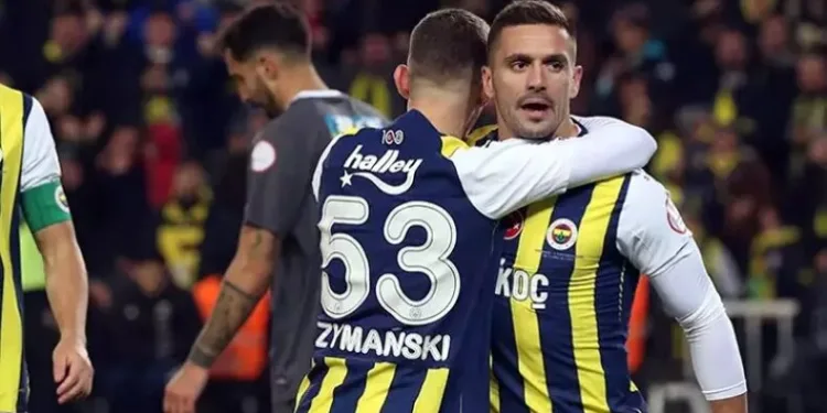 Fenerbahçe liderliği geri aldı