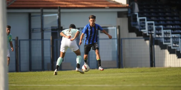 TFF 2. Lig: Karacabey Belediyespor: 1 – Diyarbekirspor: 1