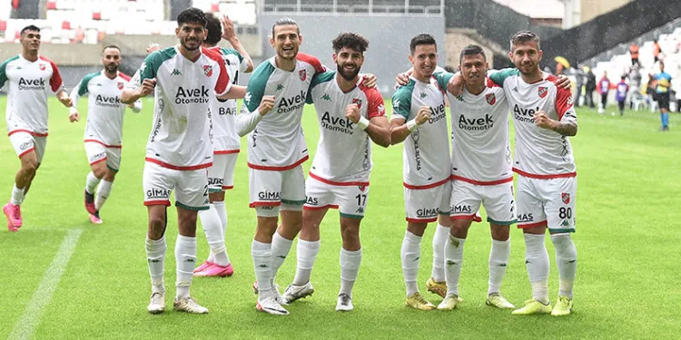 Karşıyaka, kendine geldi