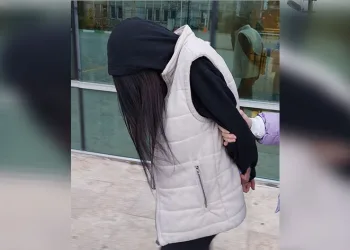 Genç kadın uyuşturucu ticaretinden tutuklandı