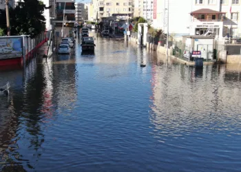 Fırtınanın etkisini yitirdiği İskenderun, Venedik’e döndü