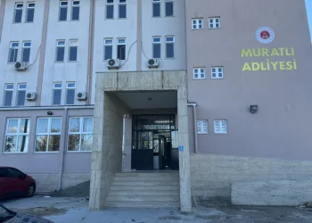 Muratlı Adliyesi yeni binasında hizmet vermeye başladı