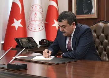 Bakan Tekin’den öğretmenlere mektup