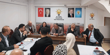 AK Parti’den ilçe teşkilat ziyareti