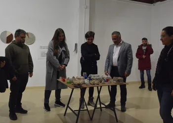 Zorla Güzellik sergisi ziyaretçilerini bekliyor