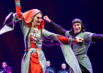 İstanbul, Ensemble Rustavi ile dansa doyacak