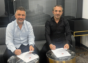 Afyonspor sözleşme imzaladı