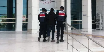 Cinsel istismar firarisi yakalandı