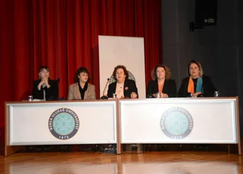 BUÜ’de ‘Kadına Şiddete Karşı Ses Ol” paneli