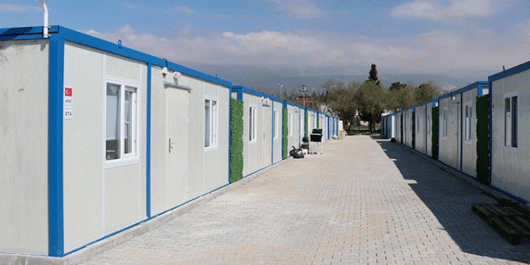 Depremzede esnafa AKEDAŞ’tan yanıt