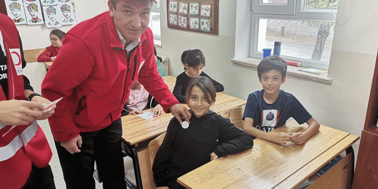 Kızılay’ın önemi ve faaliyetleri anlatıldı