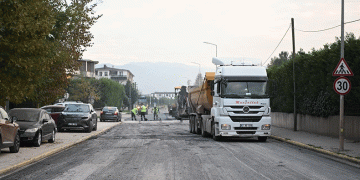 Kartepe’ye 1950 ton asfalt