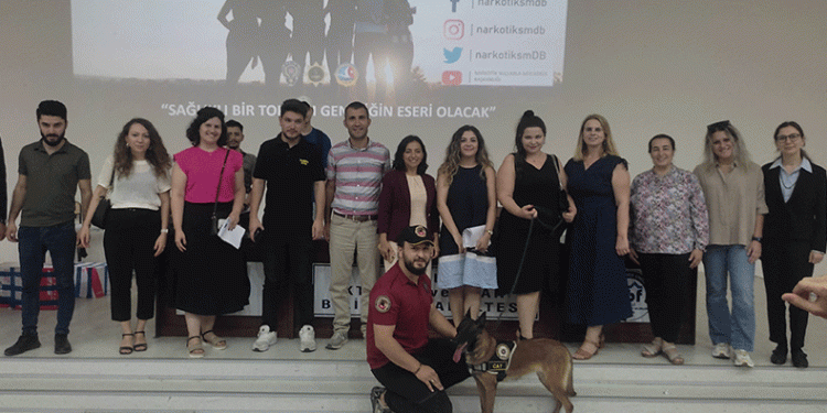 Nazilli NARKO, okullarda eğitime devam ediyor