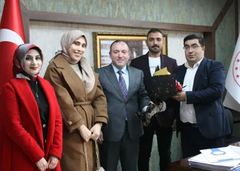 Genç Akademisyenlerden Öğretmenler Günü kutlaması