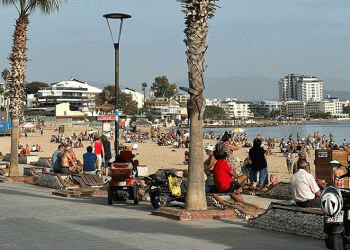 Didim’de Kasım ayında deniz keyfi
