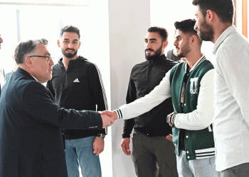 Rektör Özölçer, Filistinli öğrencilerle bir araya geldi