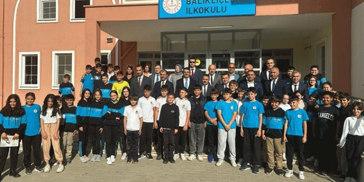 Vali Aktaş, okullarda incelemede bulundu