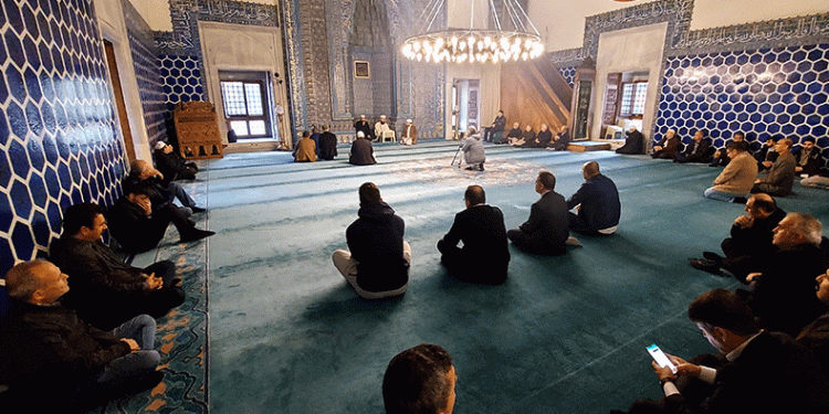 Organ bağışlayanlar dualarla anıldı