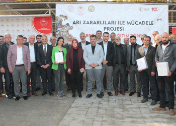 Özel idare çiftçilere destek sağlıyor