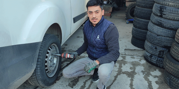 Araç sahiplerine kış lastiği uyarısı