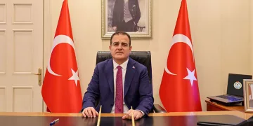 Vali Akbıyık’tan Öğretmenler Günü mesajı