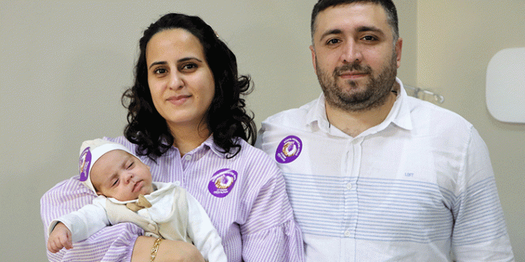 Aslan bebek, Şahin ailesinin umudu oldu