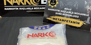 Üst aramasında metamfetamin çıktı