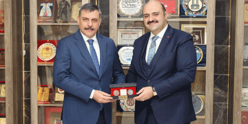 Vali Çiftçi’den Aziziye Belediyesi’ne ziyaret