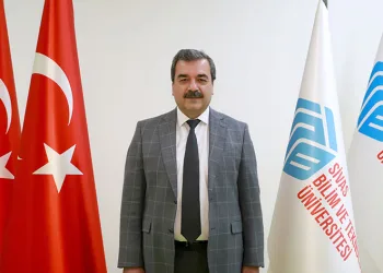 “Öğretmenler kutsal görev üstleniyor”