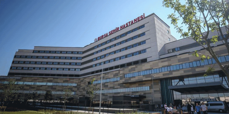 Bursa’da doktora uygulanan şiddete kınama