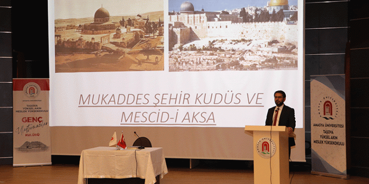 Kudüs’ün önemi konferansı