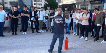 Altınova itfaiyeden, MYO’ya eğitim