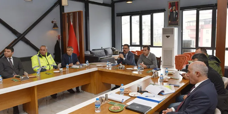 Karla mücadele toplantısı yapıldı