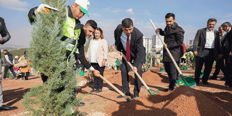 Şehitkamil’in 27. Ormanına can suyu verildi