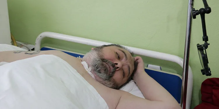 “Yatan Adam” hayatını kaybetti
