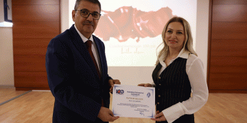 Ameliyat hemşirelerine sertifikaları verildi