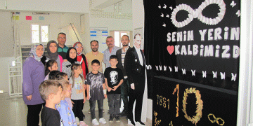 Minikler Atatürk’ü andı