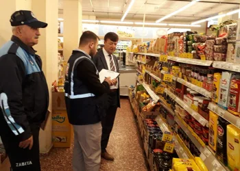 Kars’ta zincir marketler denetleniyor