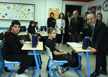 Başkan Aktaş, öğrencilere tavsiye verdi