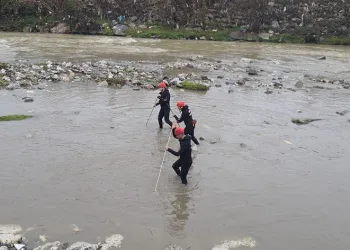 Melen Çayında arama yaptılar