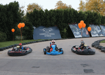 Lösemiyi atlatan çocuklar karting yaptı