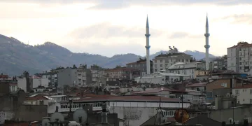 Cami hoparlörlerinden fırtına anonsu