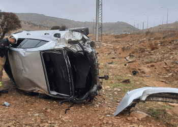Mardin’de takla atan otomobilin sürücüsü yaralandı