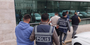 Akaryakıt hırsızlığından 5 kişi tutuklandı