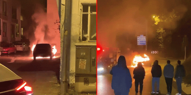 Bursa’da 3 araç alev alev yandı